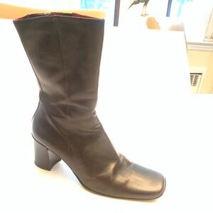 Donald J. Pliner brown leather Square toe Boots booties Ankle Size10